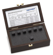 德國(guó)艾本德Eppendorf BioSpectrometer? 標(biāo)準(zhǔn)濾光片套件,用于驗(yàn)證分光光度測(cè)定準(zhǔn)確度和波長(zhǎng)系統(tǒng)誤差的濾光片套件(符合NIST?標(biāo)準(zhǔn))